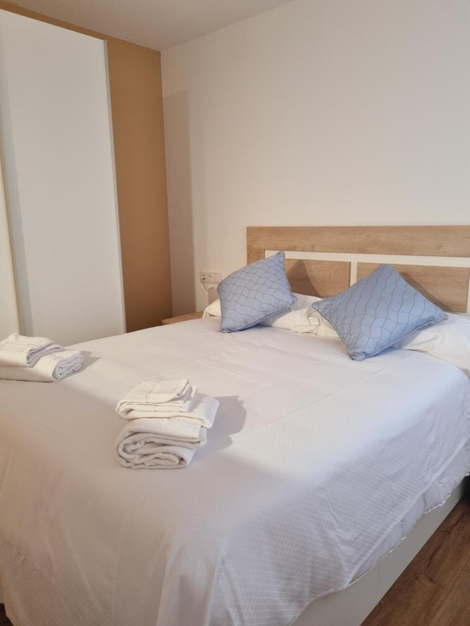 Maile Apartamentos Potes Phòng bức ảnh