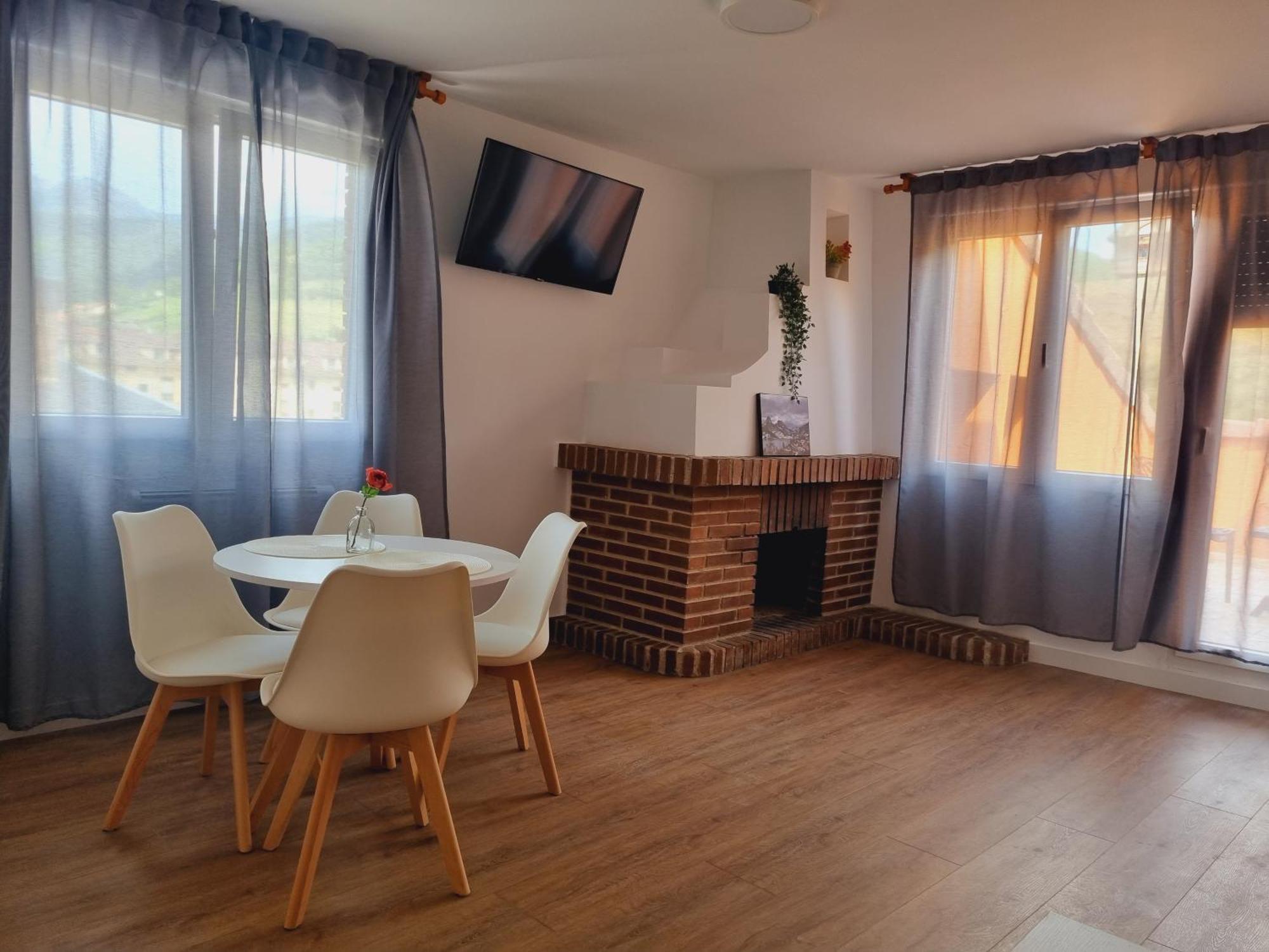Maile Apartamentos Potes Phòng bức ảnh